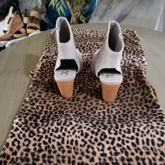 Open heel ankle boots - Picture 2 of 4